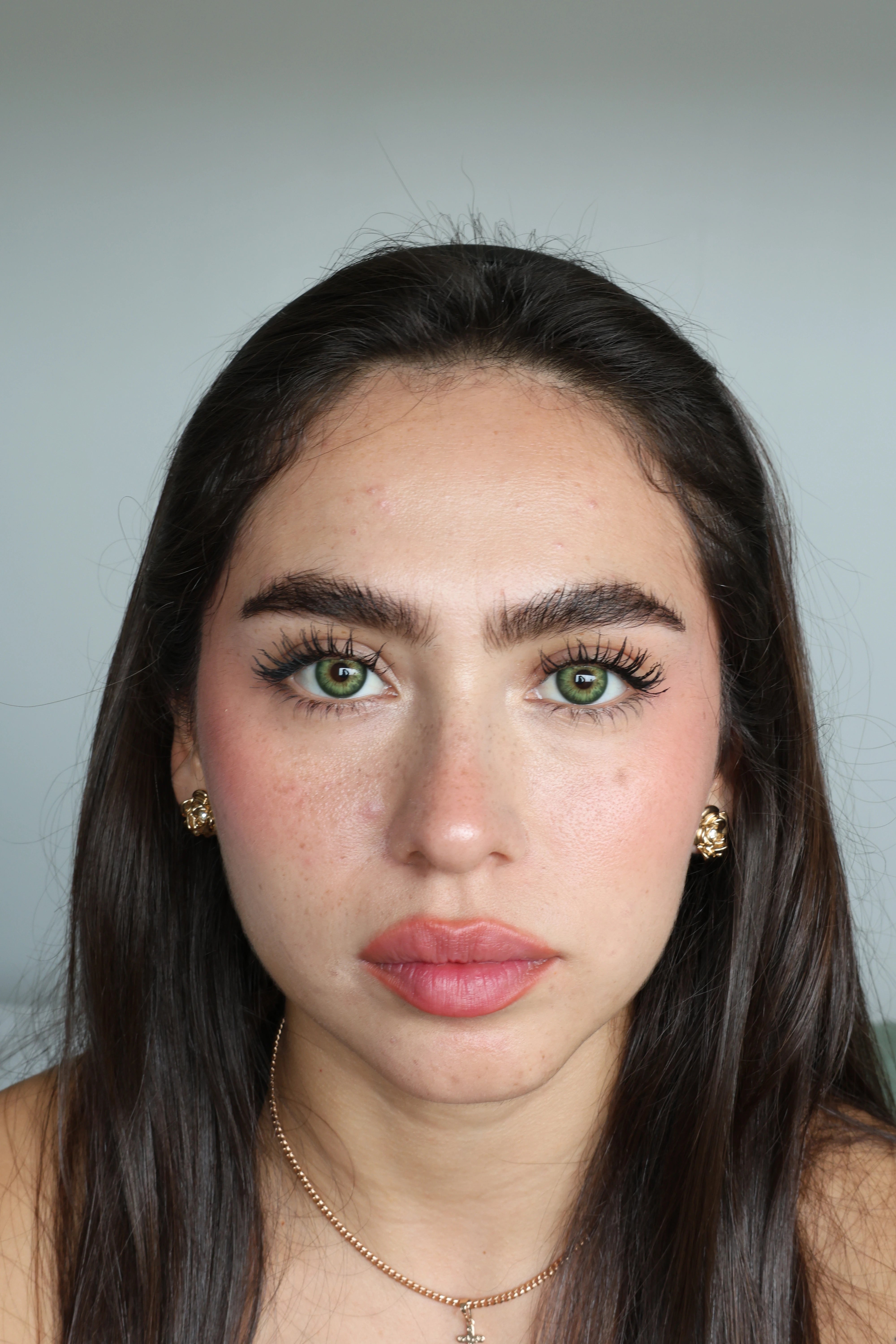 GLOW GREEN