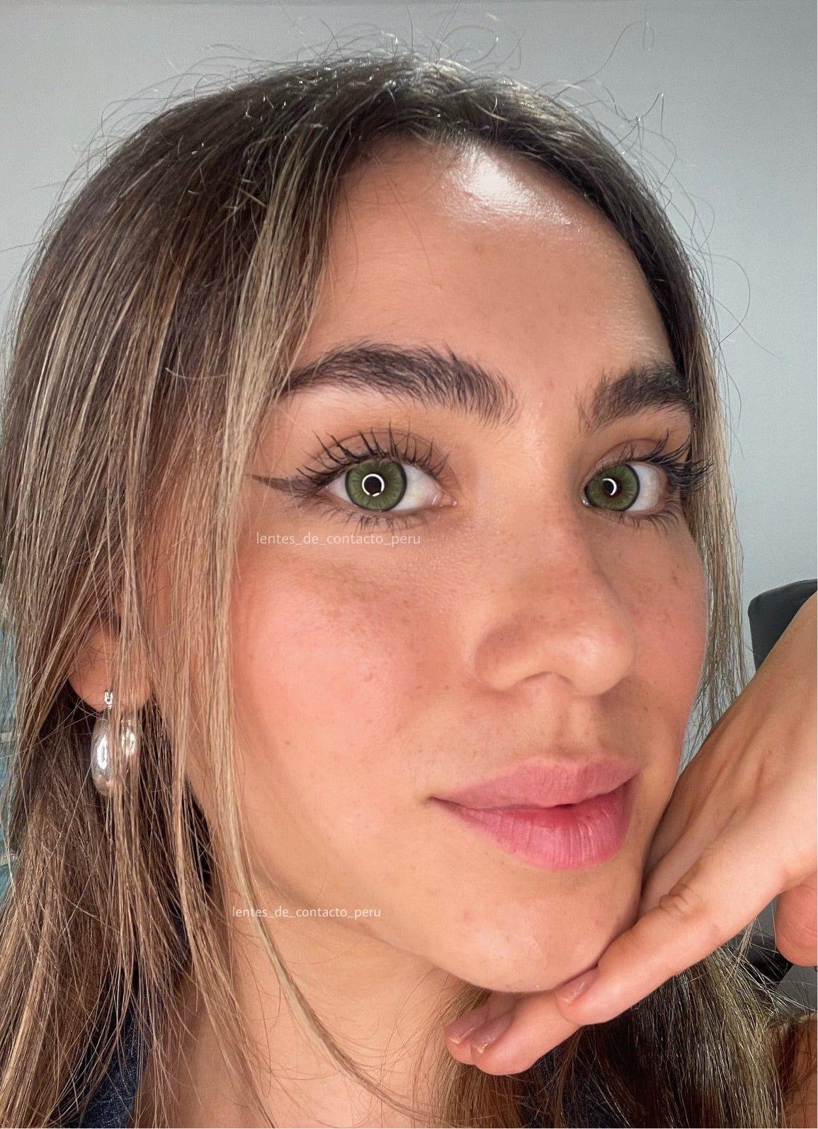 D GREEN
